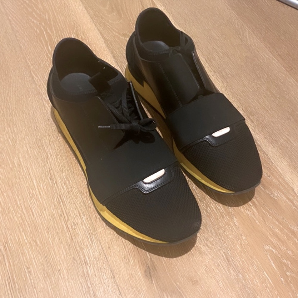 Balenciaga Race Runner